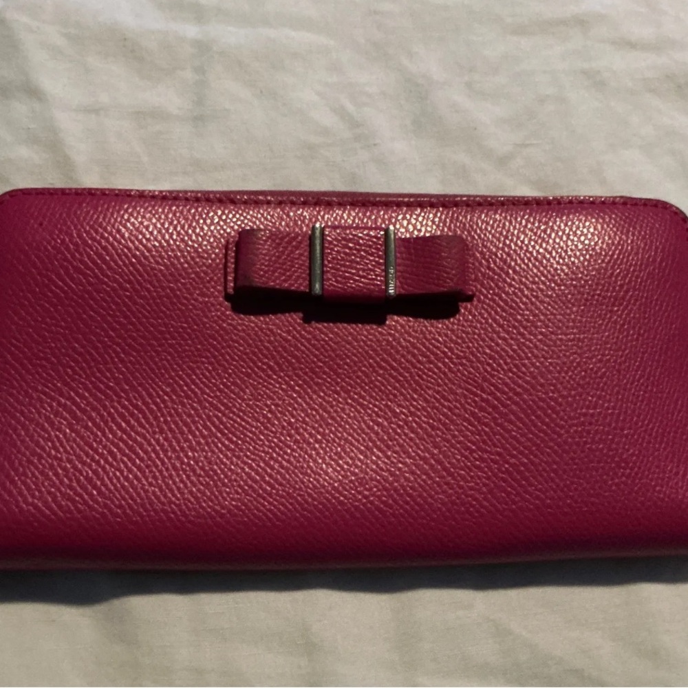 Coach Darcy Bowtie wallet